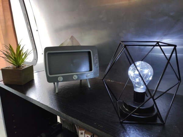 Caravane moderne, 1 chambre, avec jardin