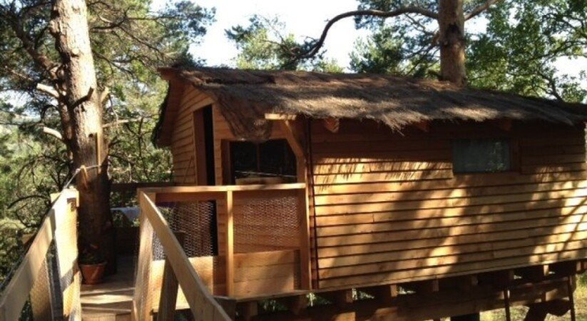 Cabane dans les arbres 1 chambre