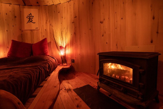 Hébergement insolite romantique, 1 chambre, avec jardin