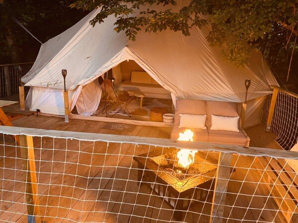 Tente 6 voyageurs, avec jardin