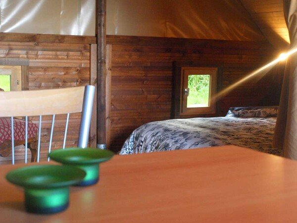 Tente confortable, 1 chambre, avec jardin