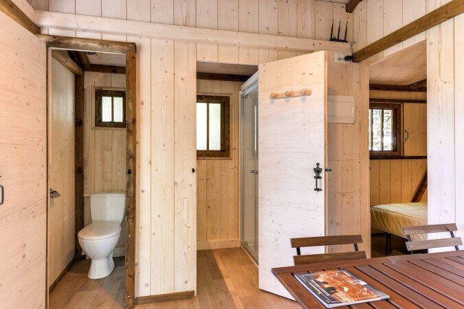 Cabane 2 chambres, avec jardin