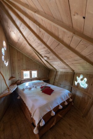 Hébergement insolite 2 chambres, avec jardin