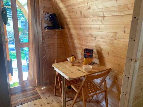 Cabane romantique, 1 chambre, avec jardin