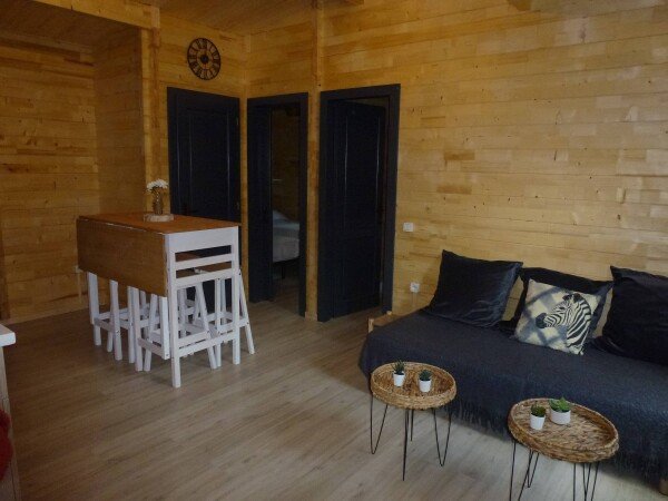 Cabane 2 chambres, avec jardin