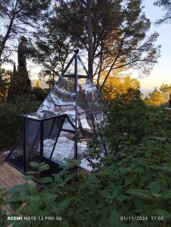Hébergement insolite romantique, 1 chambre, avec jardin