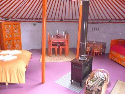 Yourte 6 voyageurs, avec jardin