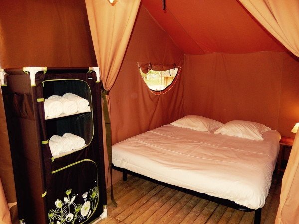 Hébergement insolite 5 voyageurs, avec jardin