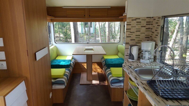 Caravane 2 voyageurs, avec jardin