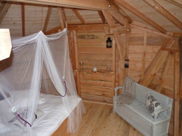 Cabane dans les arbres 1 chambre, avec jardin