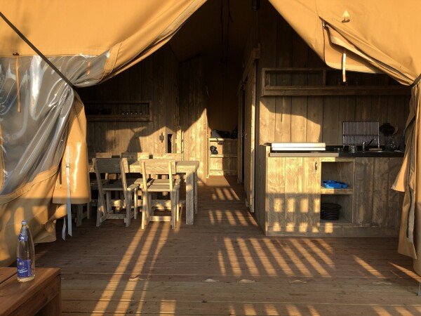 Cabane 2 chambres, avec jardin