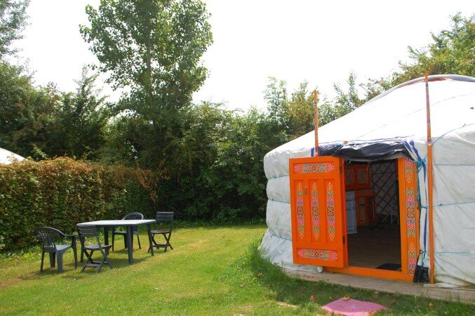 Yourte traditionnelle, 6 voyageurs, avec jardin