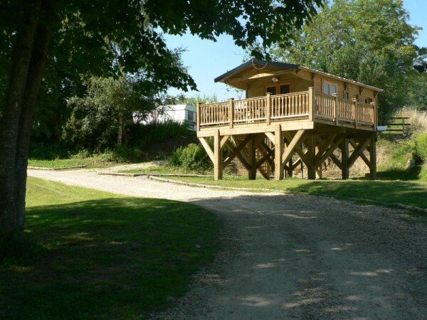 Cabane 2 chambres, avec jardin