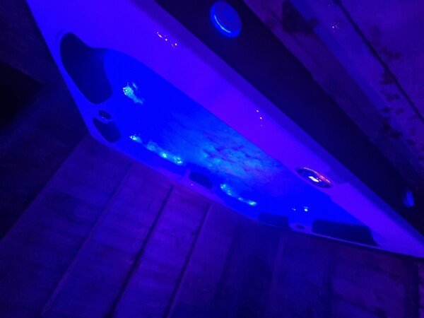 Hébergement insolite cozy, 2 chambres, avec jardin