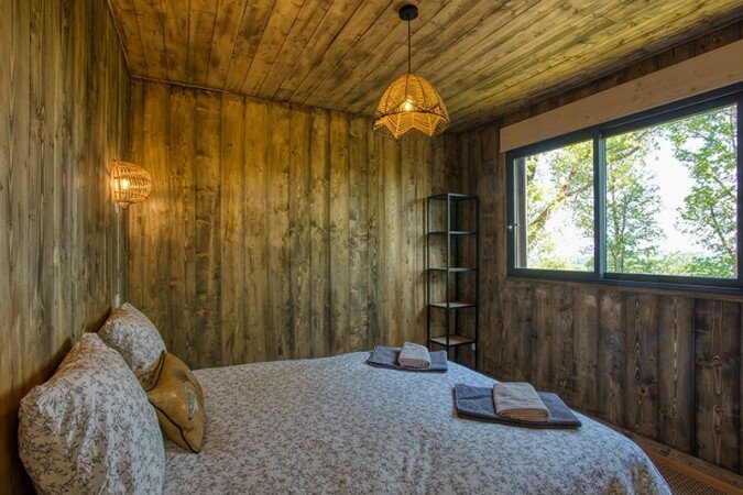 Hébergement insolite 2 chambres, avec jardin