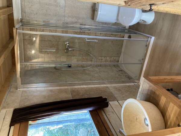 Cabane authentique, 1 chambre, avec jardin