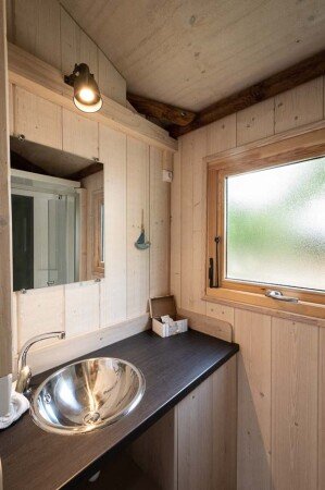 Cabane 2 chambres, avec jardin