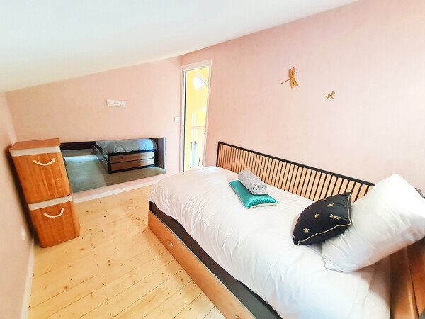 Cabane romantique, 2 chambres, avec jardin