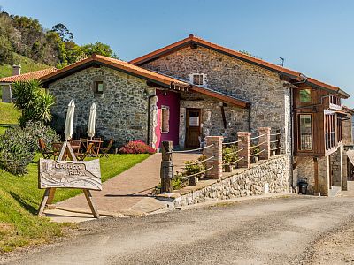 Wohnung 3 Schlafzimmer, mit Garten