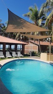 Casa 5 habitaciones, con piscina