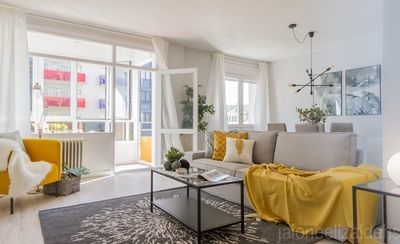 Wohnung 3 Schlafzimmer, mit Klimaanlage