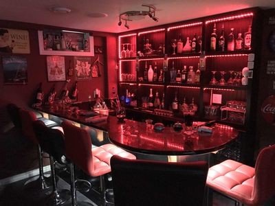 House 4 bedrooms, with jacuzzi