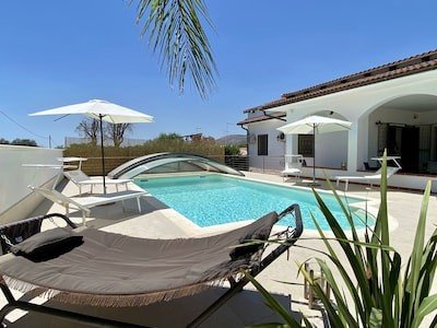 Villa 4 camere, con idromassaggio