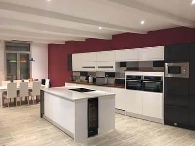 Maison de ville traditionnelle, 4 chambres, avec piscine