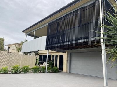 House 3 bedrooms, with pool