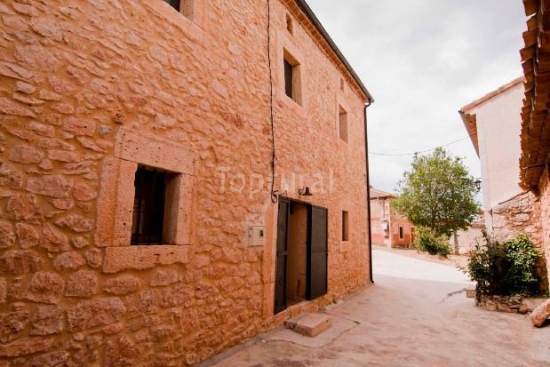 Casa 4 habitaciones, con chimenea