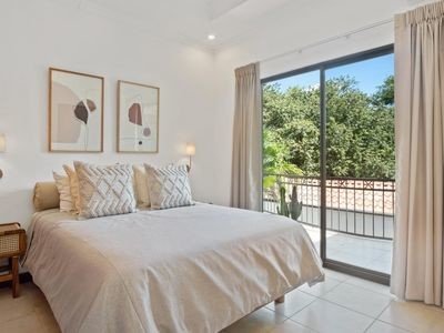 Villa design, 3 chambres, avec piscine