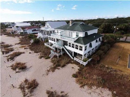 House 4 bedrooms, with air conditioning