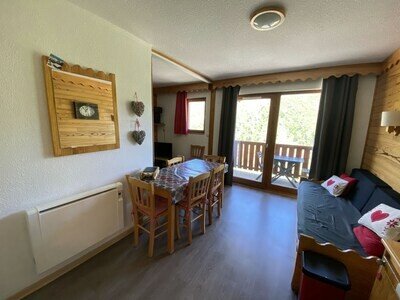 Appartement chic, 2 chambres, avec piscine