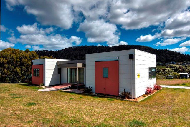 House 3 bedrooms, with air conditioning