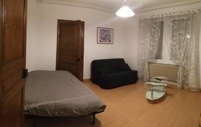 Wohnung 2 Schlafzimmer, mit Garten