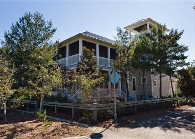 House 4 bedrooms, with pool