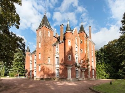 Schloss 10 Schlafzimmer, mit Pool