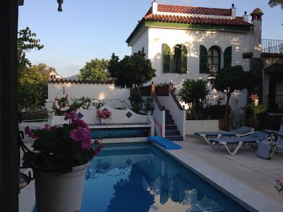 Villa 4 habitaciones, con piscina