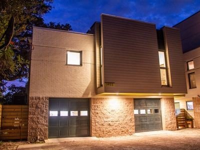 Bed and breakfast 1 bedroom, with pool