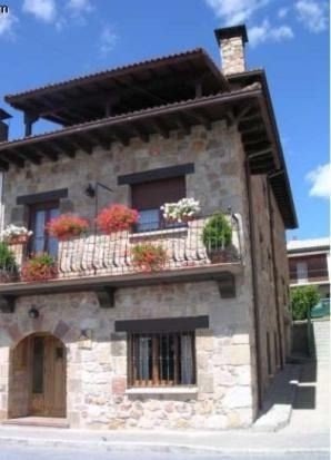 Casa 3 habitaciones, con chimenea