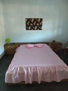 Casa 3 quartos, com estacionamento