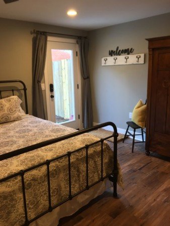 Bed and breakfast 1 bedroom, with air conditioning