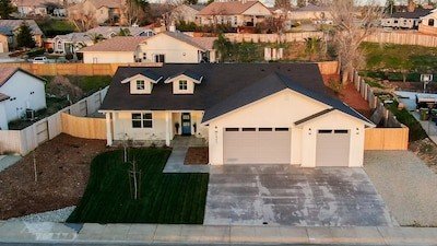 House 4 bedrooms, with garden