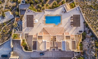 Villa 5 Schlafzimmer, mit Pool