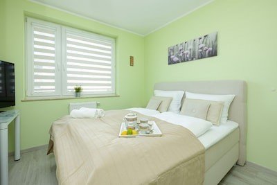 Wohnung 2 Schlafzimmer, mit Garten