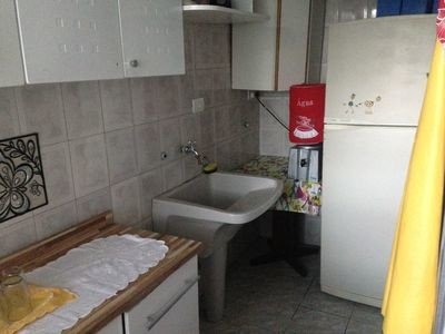 Casa 1 quarto, com jardim