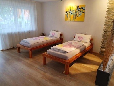 Wohnung 1 Schlafzimmer, mit Garten