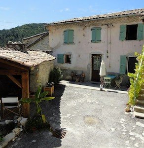 Maison de campagne 3 chambres, avec jacuzzi