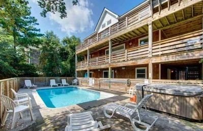 House 6 bedrooms, with jacuzzi