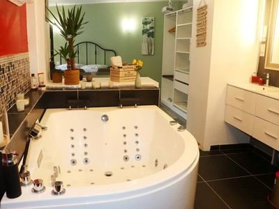 Bed and breakfast 1 chambre, avec jacuzzi